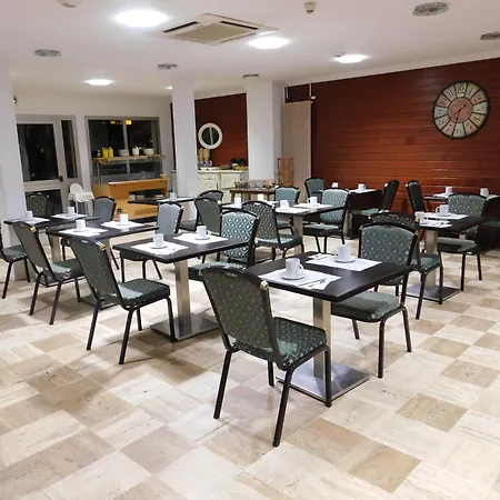 & Le Gambetta, Bergerac, Centre Hotel 3*
